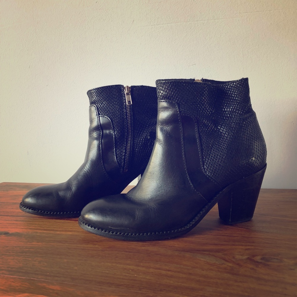 Hudson London Slade Snake Combo Leather Booties